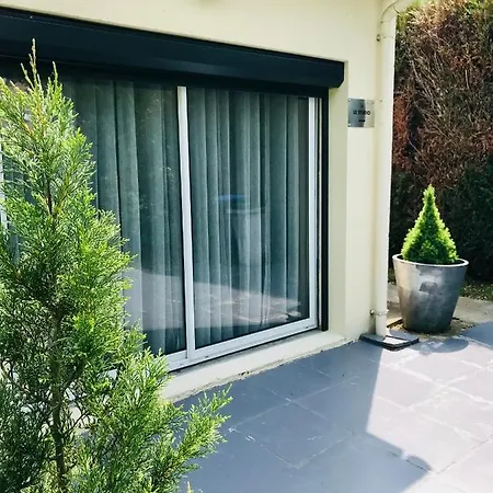 Studio Independant Dans Une Maison Avec Jardin Serris